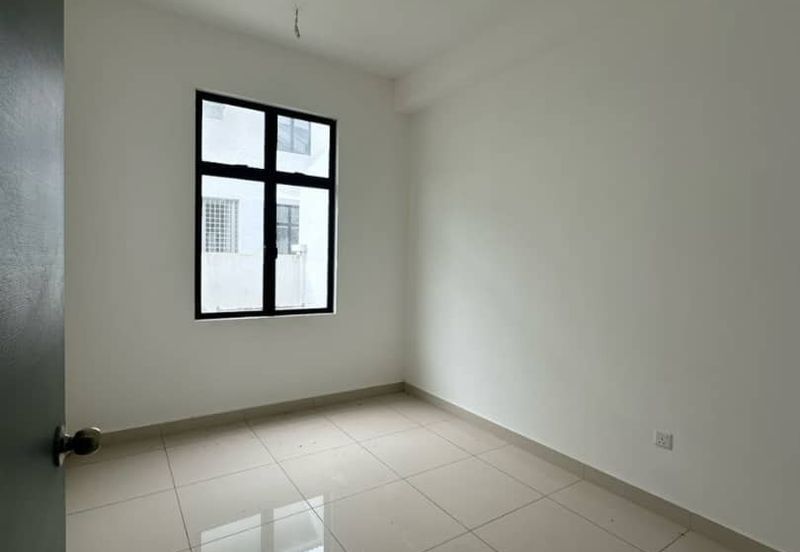 Straits ViewLink @ Bandar Baru Permas Jaya