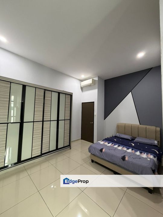 Kempas Utama, Taman Kempas, With Swimming Pool , Johor, Johor Bahru