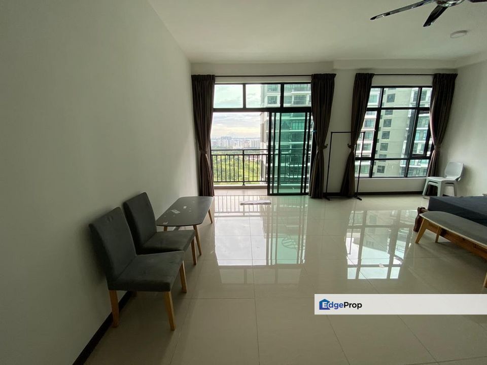 Molek Regency , Johor, Johor Bahru