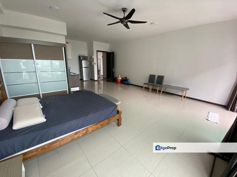 Molek Regency , Johor, Johor Bahru