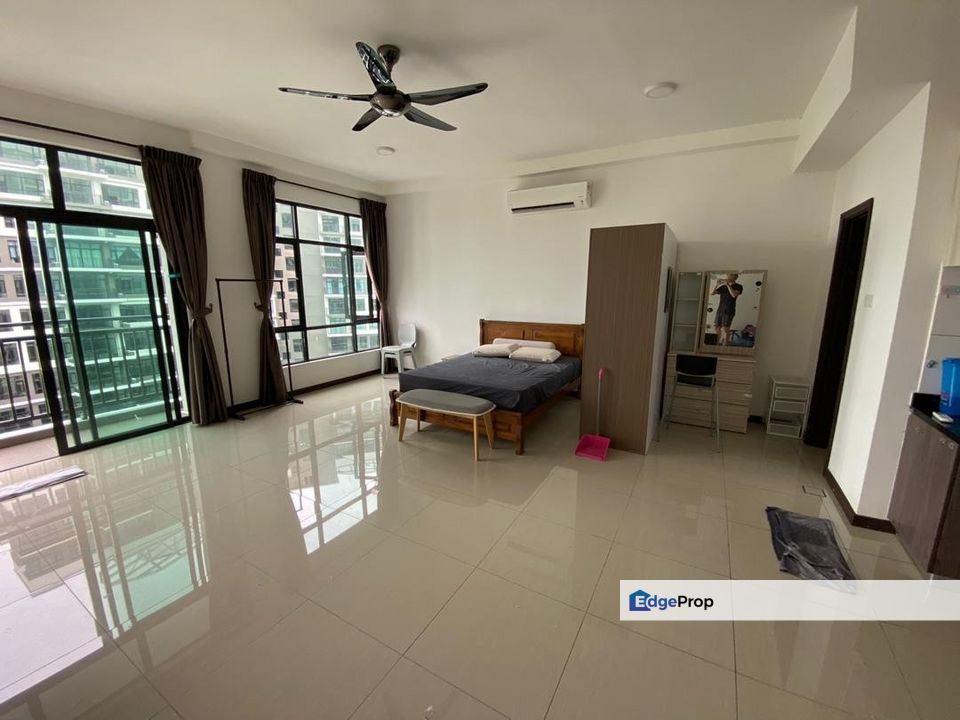 Molek Regency , Johor, Johor Bahru