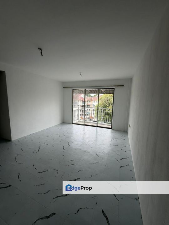 Taman Daya, Flat, Level 4, Johor, Johor Bahru