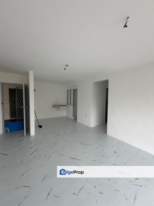 Taman Daya, Flat, Level 4, Johor, Johor Bahru