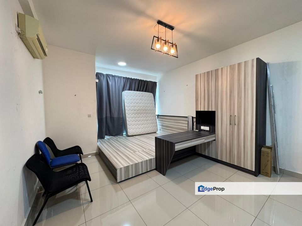 Twin Galaxy , Johor, Johor Bahru