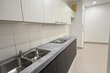 Dedaun Hijau (Greenfield Regency)