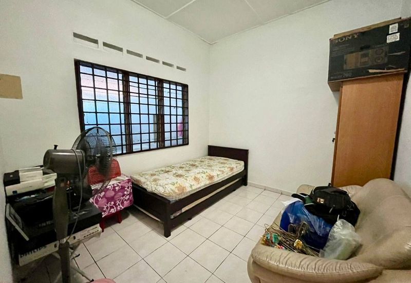 Taman Maju Jaya, Ulu Tiram