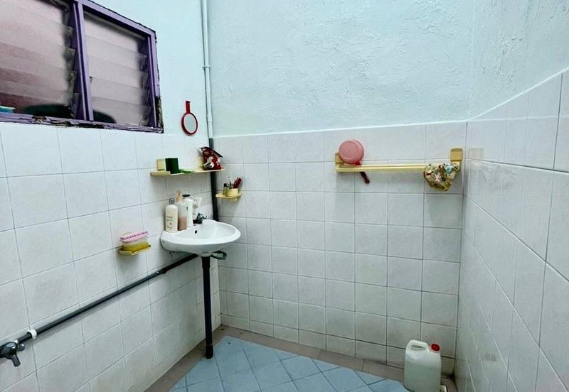 Taman Maju Jaya, Ulu Tiram