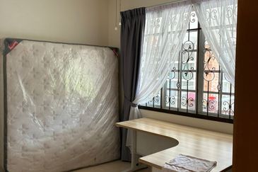 Taman Redang Lakeview 2