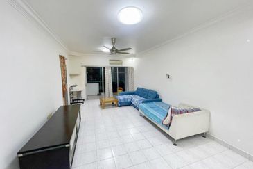 Bistari Impian Apartment @ Larkin