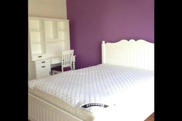 Jalan Setia Tropika 2/2