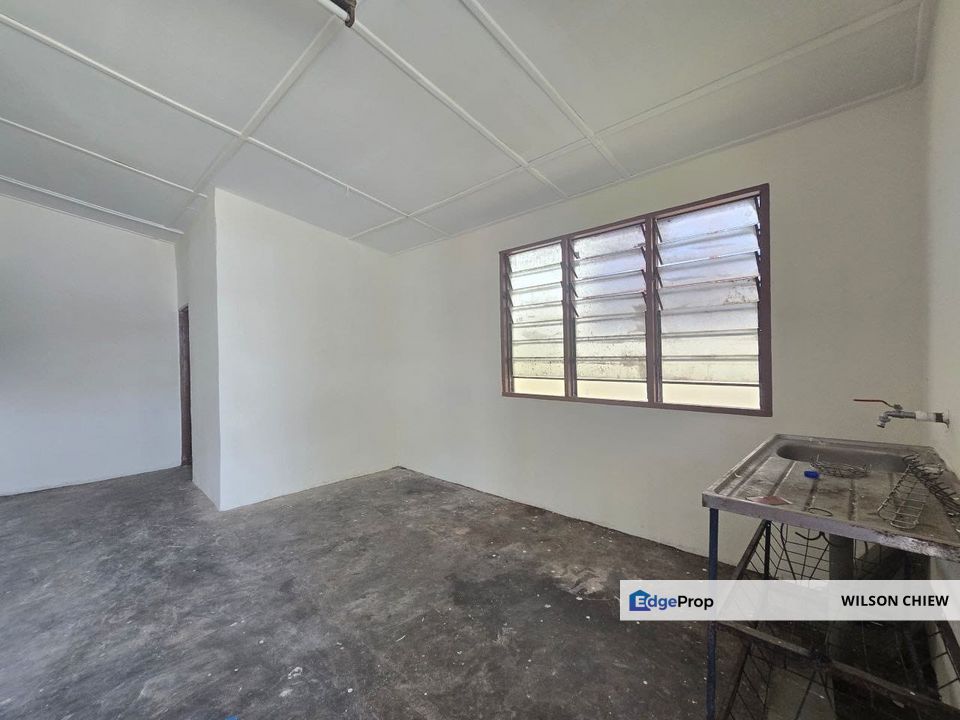 Taman Dahlia Tampoi, Johor, Tampoi