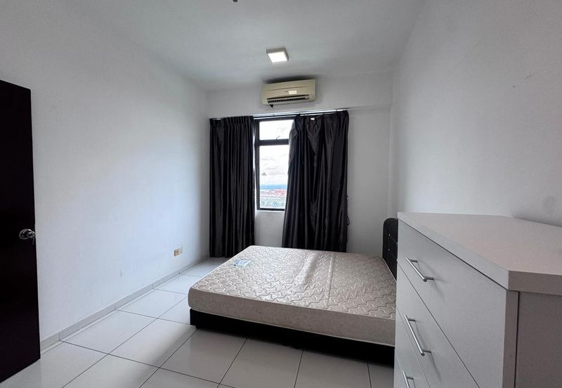 Sky Gardens Residences