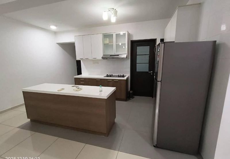 Ponderosa Lakeside Luxury Apartments