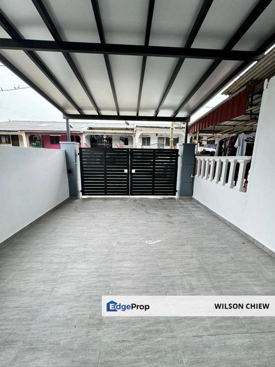 Jalan Permata 2,  Double storey End lot, Johor, Ulu Tiram
