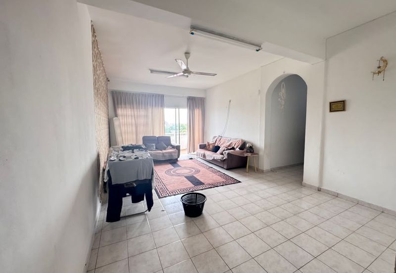 Desa Skudai Apartment