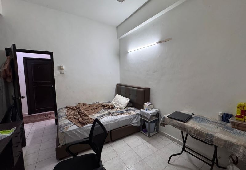 Desa Skudai Apartment