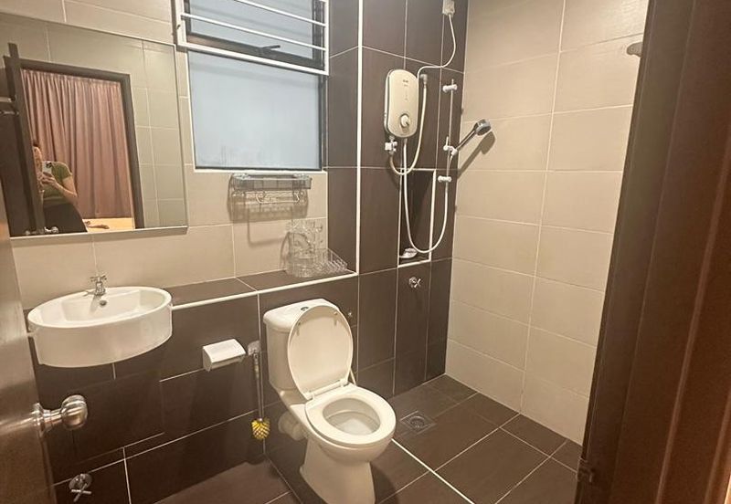 Seri Austin Luxury Apartment