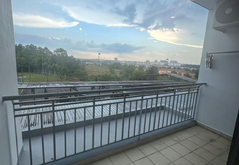 Seri Austin Luxury Apartment