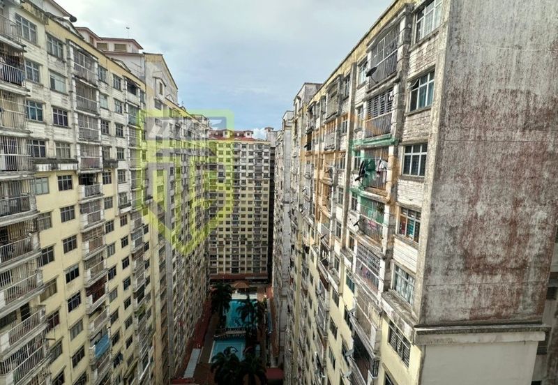 Villa Krystal, Bandar Selesa Jaya