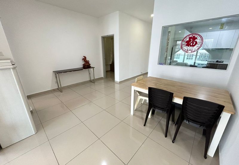 Seasons Luxury Apartments @ Amara Larkin