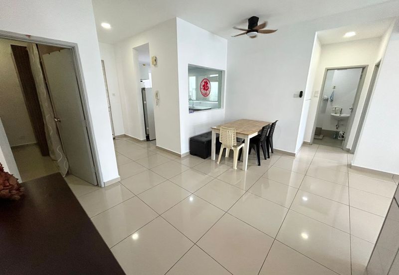 Seasons Luxury Apartments @ Amara Larkin