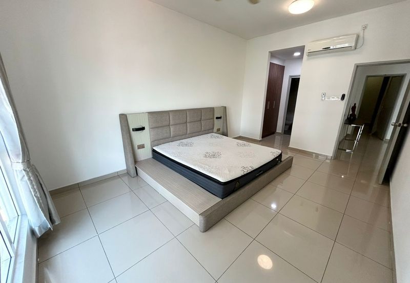 Seasons Luxury Apartments @ Amara Larkin