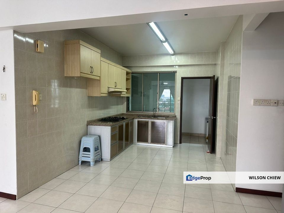 Molek Pine 1 , Taman Molek, Johor, Johor Bahru