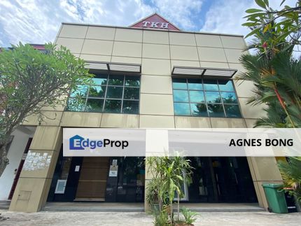 2 Adjoining Shoplot in Bandar Baru Bangi For Sale, Selangor, Bangi