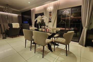 Maisson @ Platinum Apartment