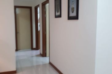 The Straits View, Bandar Baru Permas Jaya