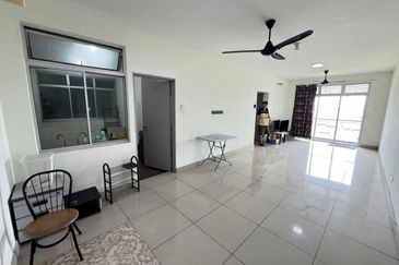 Eastbay Luxury Apartment