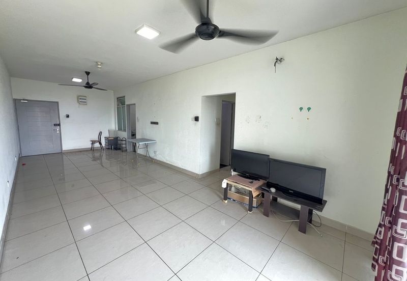 Eastbay Luxury Apartment