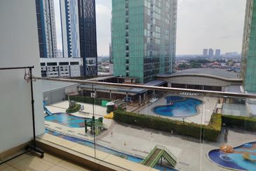 KSL D Esplanade, Taman Century