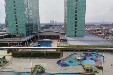 KSL D Esplanade, Taman Century