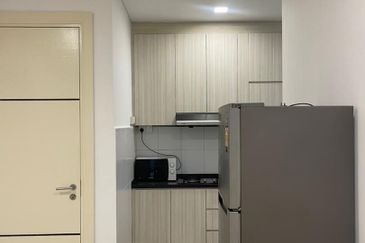 1Medini & Medini Signature