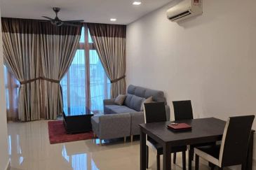 1Medini & Medini Signature