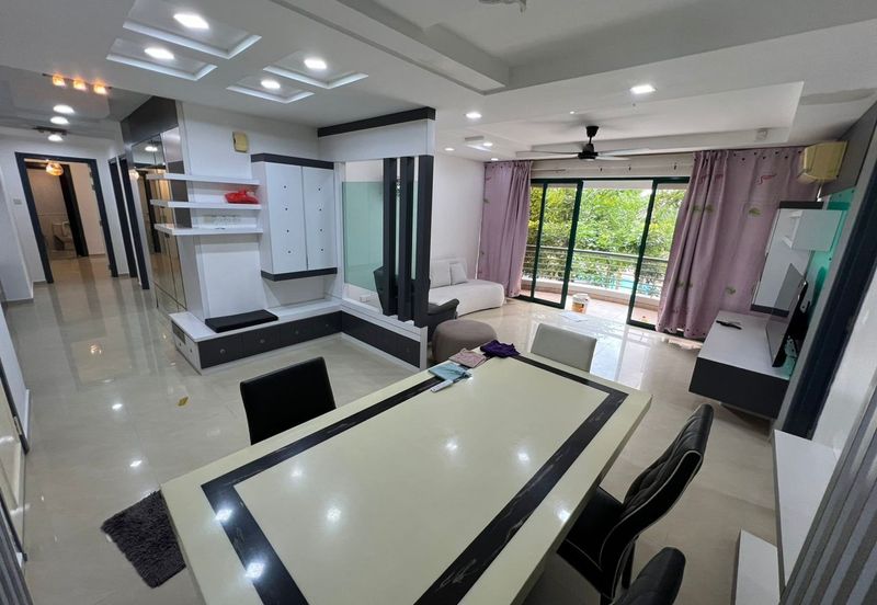 The Straits View, Bandar Baru Permas Jaya