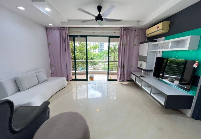 The Straits View, Bandar Baru Permas Jaya