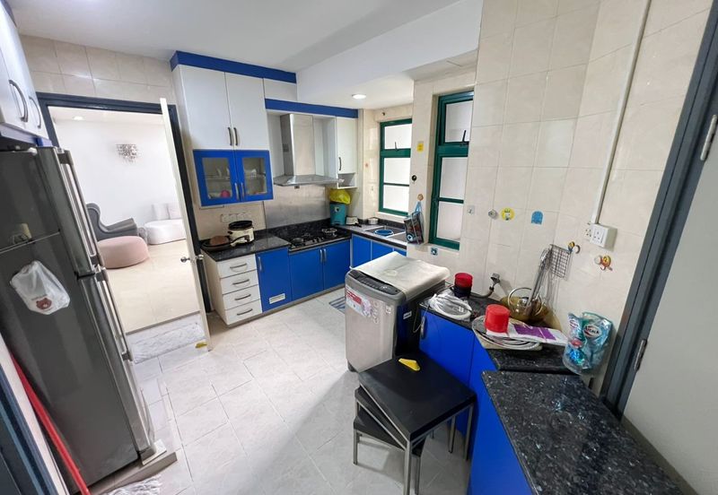 The Straits View, Bandar Baru Permas Jaya