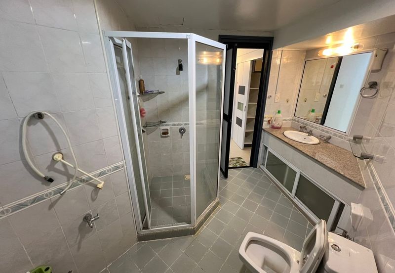 The Straits View, Bandar Baru Permas Jaya