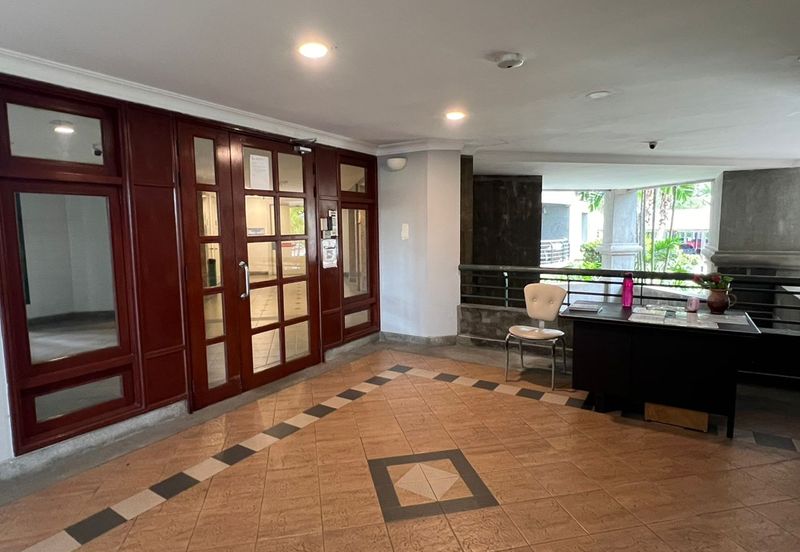 The Straits View, Bandar Baru Permas Jaya