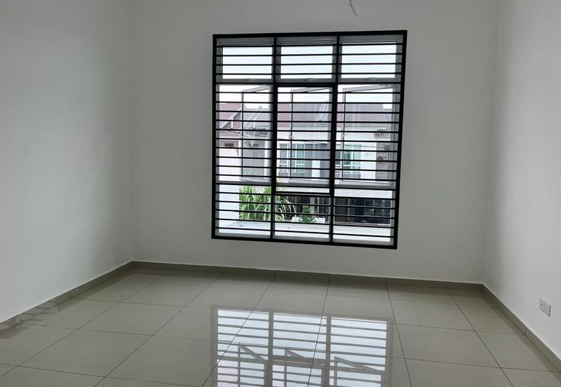 Bandar Layangkasa Townhouse