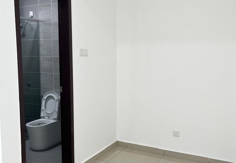 Bandar Layangkasa Townhouse