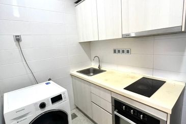 Paragon Suites @ CIQ