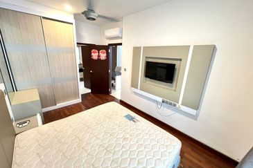 Paragon Suites @ CIQ