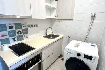 Paragon Suites @ CIQ