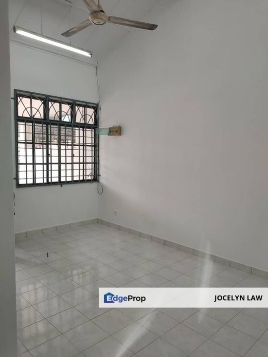 Single Storey House For Sale @ Taman Rinting, Johor, Masai