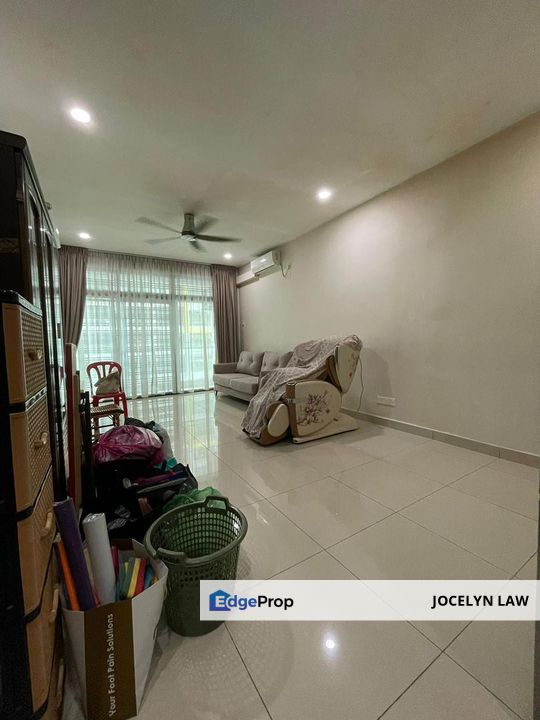 Parc Regency Apartment For Sale with Partially Furnished , Johor, Masai