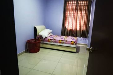 Meridin Bayvue Apartment