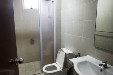 Meridin Bayvue Apartment